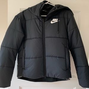 Women’s Nike Jacket Size S